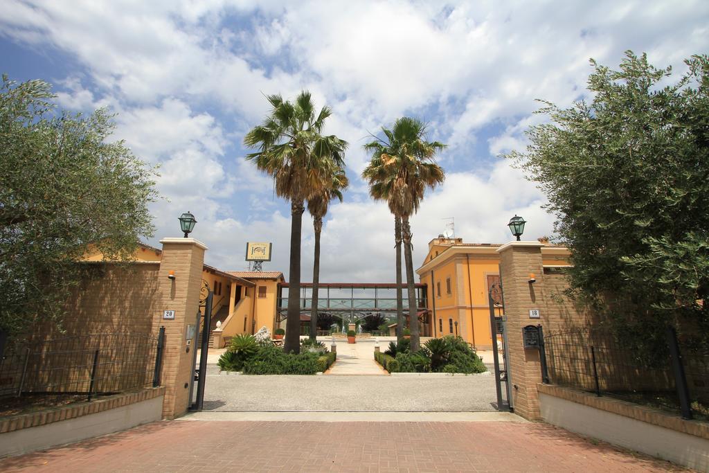 Country House Il Ponte Alba Adriatica Exterior photo