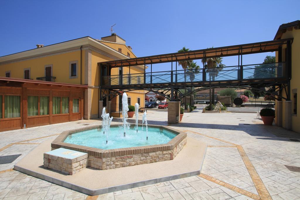 Country House Il Ponte Alba Adriatica Exterior photo