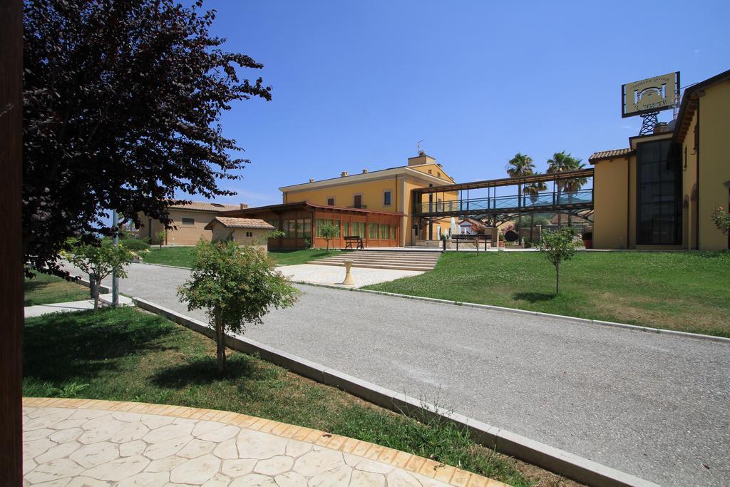Country House Il Ponte Alba Adriatica Exterior photo
